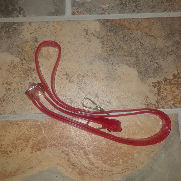 Red Purse - Picture 4 of 4